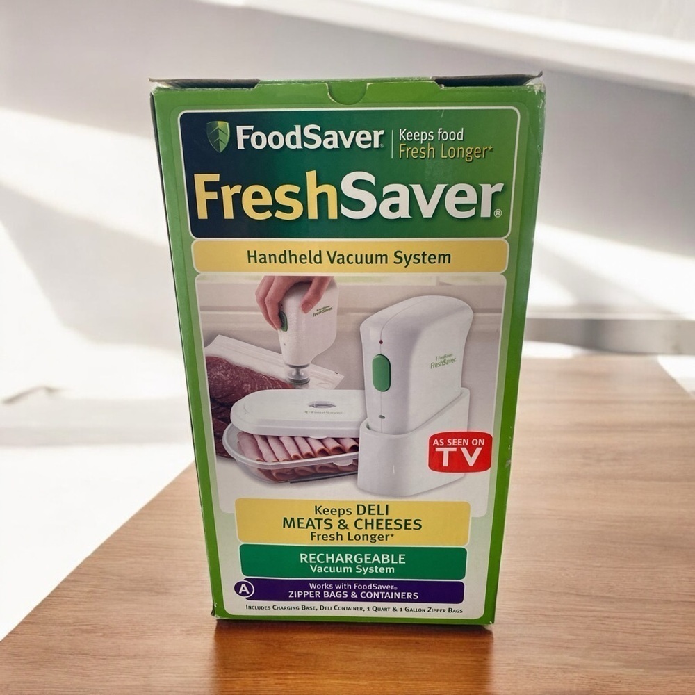 Food Saver Fresh Saver Handheld Vacuum Sealer New In Box